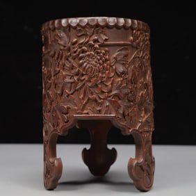 An Exquisite Bamboo Peony Pattern Tripod Brush Pot