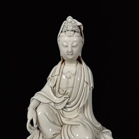 A Solemn Dehua white porcelain Statue of Avalokitesvara