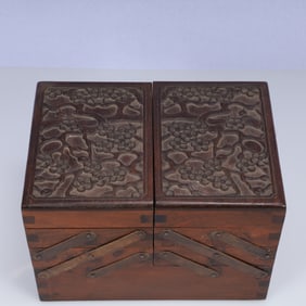 A Huge huali wood Plum Blossom Pattern Box