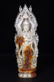 A Rare White Jade Buddha Statue Ornament