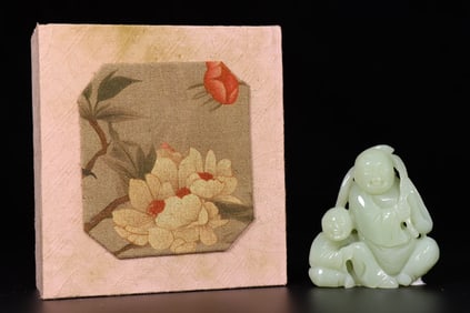 An Exquisite White Jade Figure Ornament