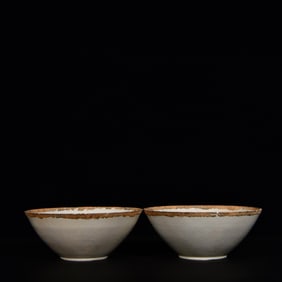 A Pair of Exquisite Hu Tian Yao Carve Flower Kylin Pattern Bowl