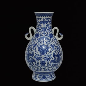 An Exquisite Blue and White Phoenix Pattern Double-Ears Vase