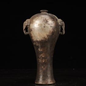 An Exquisite Silver-plated Copper Elephant -Ears Vase