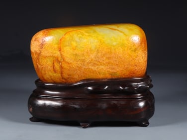 An Exquisite White Jade Ornament,With Zitanwood Base