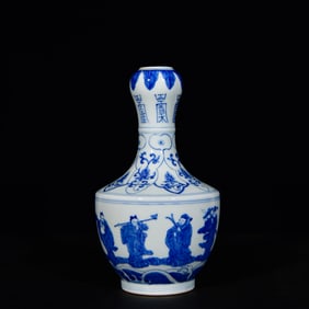 An Exquisite Blue and White Figure Pattern Vase
