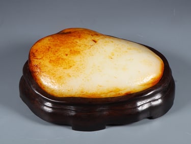 An Exquisite White Jade Ornament,With Zitanwood Base