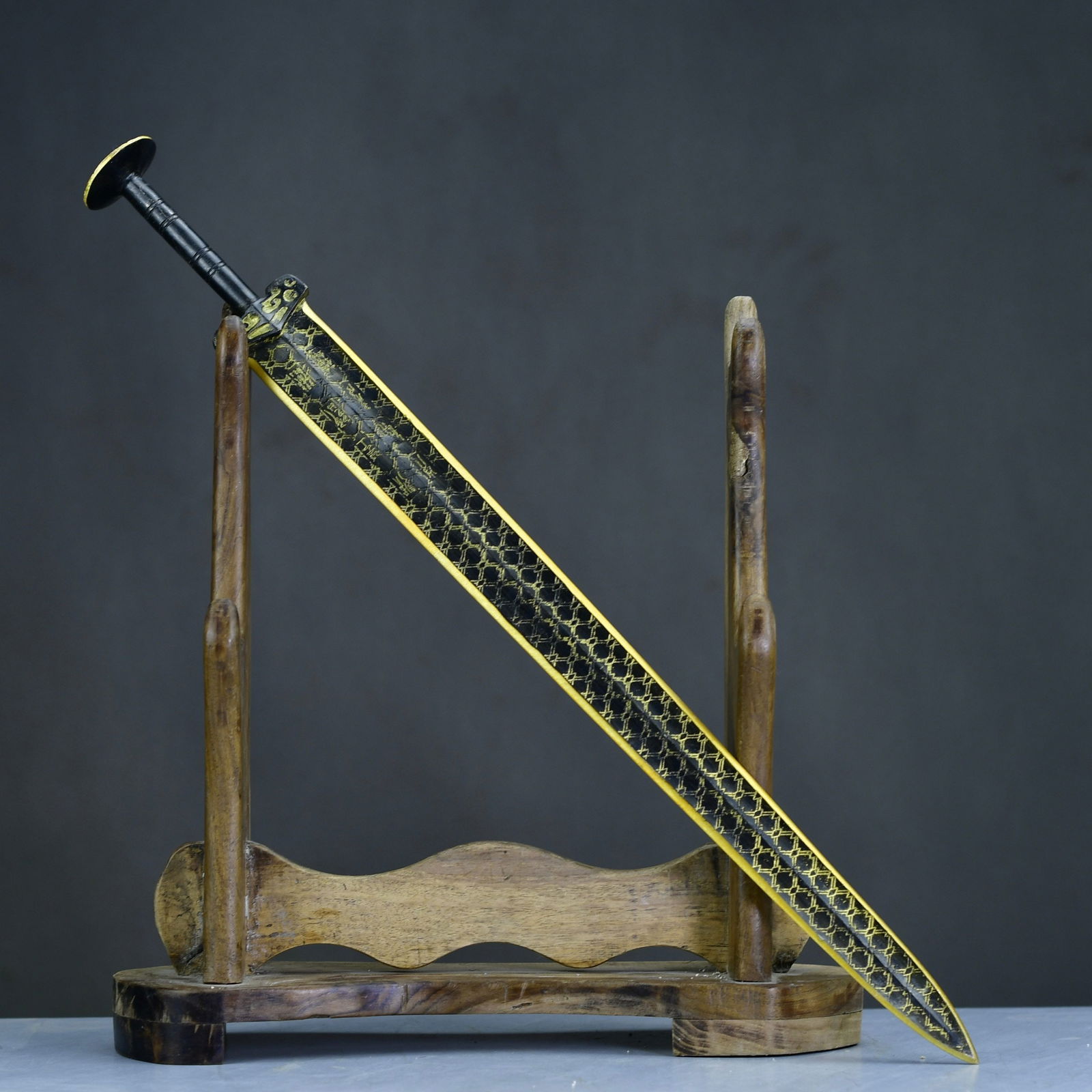 A Rare Bronze Inlaid Gold Sword (1 of 9)