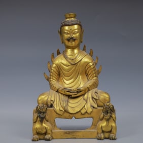 An Exquisite Gilt Bronze Statue of Bodhisattva