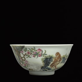 An Exquisite Enamel Animal Pattern Bowl