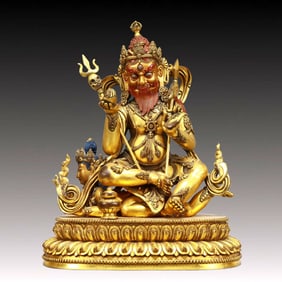 A Solemn Gilt Bronze Statue of Vajra