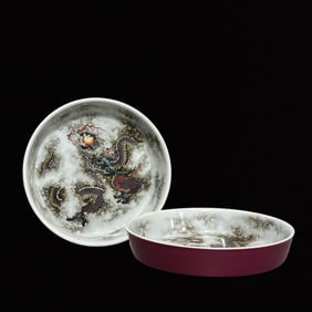 A Pair of Exquisite Ink Color Auspicious Cloud and Dragon Pattern Bowls