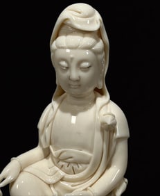 A Solemn Dehua white porcelain Statue of Avalokitesvara·