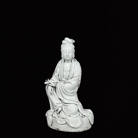 A Solemn Dehua white porcelain Statue of Avalokitesvara