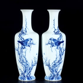 A Pair of Rare Blue and White Flower and Bird Pattern Vases