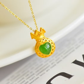 An Exquisite Sterling Silver-Gold Plated Inlaid Jasper Pendant