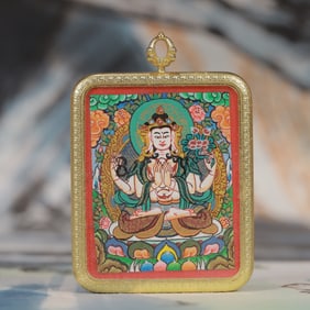 An Exquisite Painted Color Statue of Four-Armed Guanyin Tangka