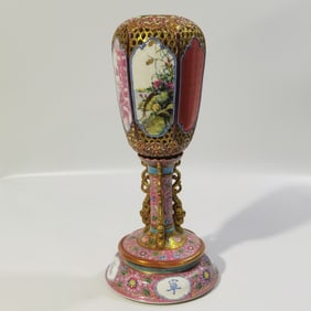 A Rare  A pair of Enamel Gilt Flower and Bird Pattern Landscape PatternHatstand