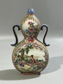 A Rare Enamel Flower Pattern  Figures Pattern Vase