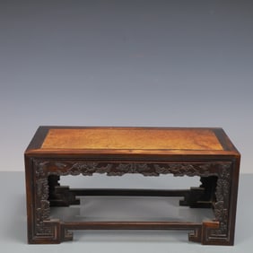 A Rare Zitanwood Inlaid with Cherry Wood Tea Table?
