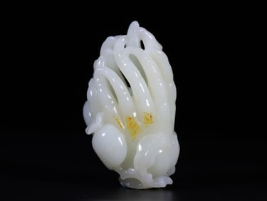 A Rare Hetian Jade Carved Peach and Bergamot Ornament?