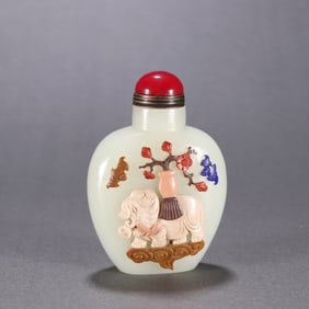 A Rare White Jade Inlaid Elephant Snuff Bottle