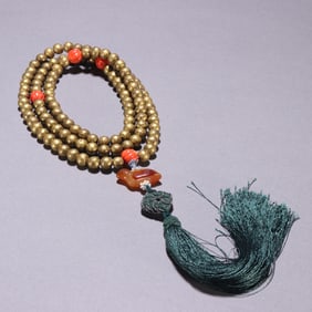 A Rare Agarwood gold sealed prayer beads