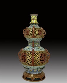 A Rare Enamel Outline in gold Hollow Gourd vase