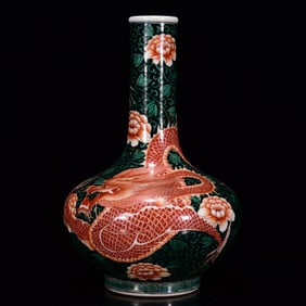 An Exquisite Black Ground Famille-Rose Flower and Dragon Pattern Vase