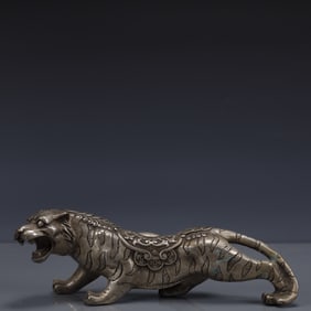 An Exquisite Silver-plated Bronze Tiger Ornament