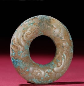 An Exquisite White Jade Chi-Dragon Pattern Pendant