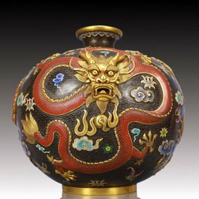 A Rare Cloisonne Dragon Pattern Vase