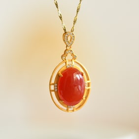 An Exquisite Sterling Silver-Gold Plated Inlaid Agate Pendant