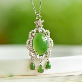 An Exquisite Sterling Silver Inlaid Jasper Pendant,Inlaid Diamond
