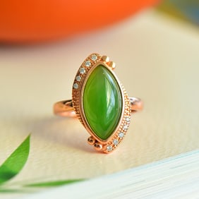 An Exquisite Sterling Silver-Gold Plated Inlaid Jasper Ring,Inlaid Diamond