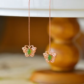 A Pair of Exquisite Sterling Silver-Gold Plated Inlaid Jasper Earrings
