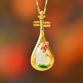 An Exquisite Sterling Silver-Gold Plated Inlaid White Jade Pendant