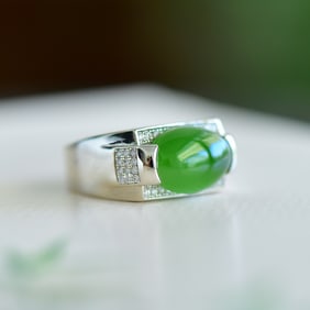 An Exquisite Sterling Silver Inlaid Jasper Ring,Inlaid Diamond