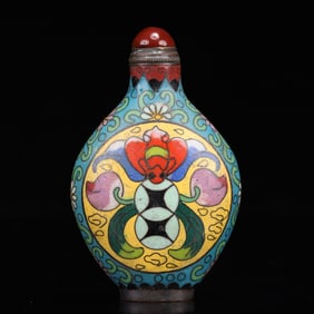 An Exquisite Cloisonne Bats and Peach Pattern Snuff Bottle