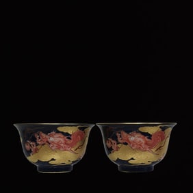 A Pair of Exquisite Ji Red Glazed Auspicious Cloud and Dragon Pattern Painted Gold Bowls