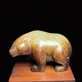 An Exquisite White Jade Bear Hand Piece
