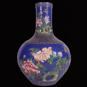 An Exquisite Enamel Blue Ground Carve Flower Pattern Vase