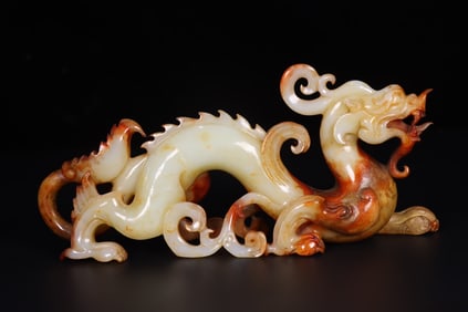 An Exquisite White Jade Dragon Ornament