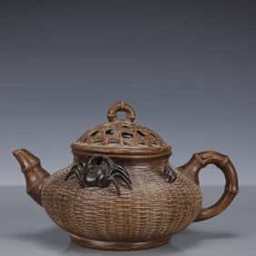 An Exquisite Purple Sands Bamboo Pattern Teapot