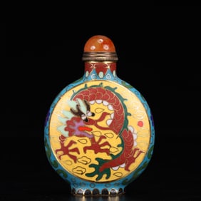 An Exquisite Cloisonne Dragon and Phoenix Pattern Snuff Bottle