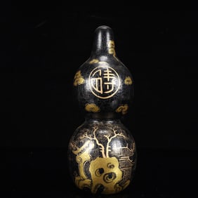 An Exquisite Black Lacquer Painted Gold Figure Pattern Gourd-Shaped Vase