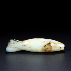 An Archaic Gaogu yu Fish Pendant
