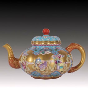 An Exquisite Enamel Gold-Ground Character and Story Pattern Teapot