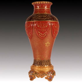 An Exquisite Iron-Red Painted Gold Beast-Face Pattern Vase