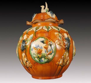A Rare Tang Tri-Color Glazed Pottery Auspicious Beast Pattern Cover Jar